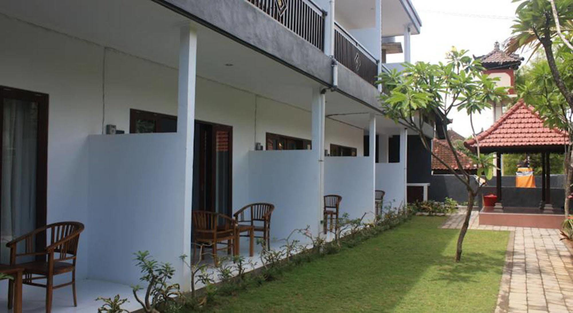 U House Seminyak Hotel Kerobokan Екстериор снимка
